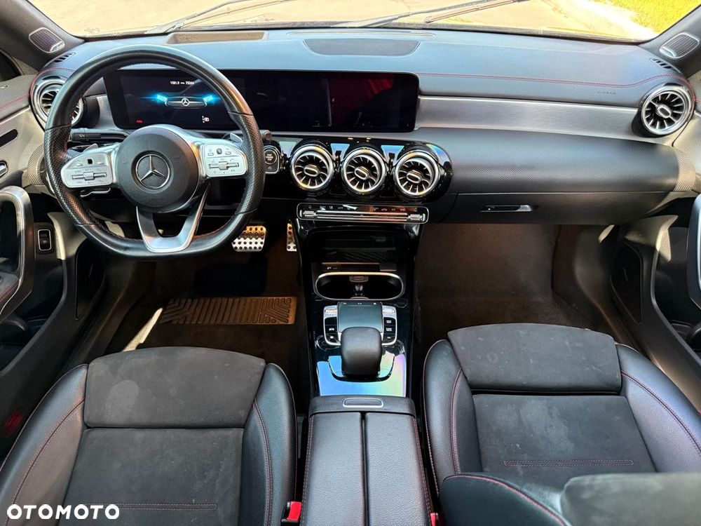 Mercedes-Benz CLA 250 4Matic 8G-DCT Special Edition - 8