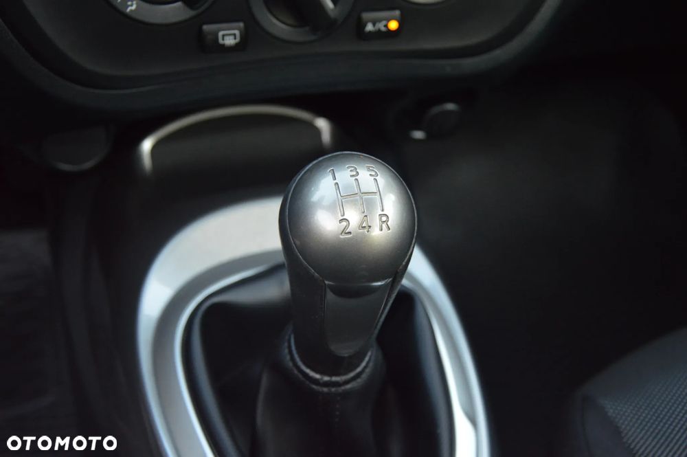 Nissan Juke 1.6 Acenta - 26