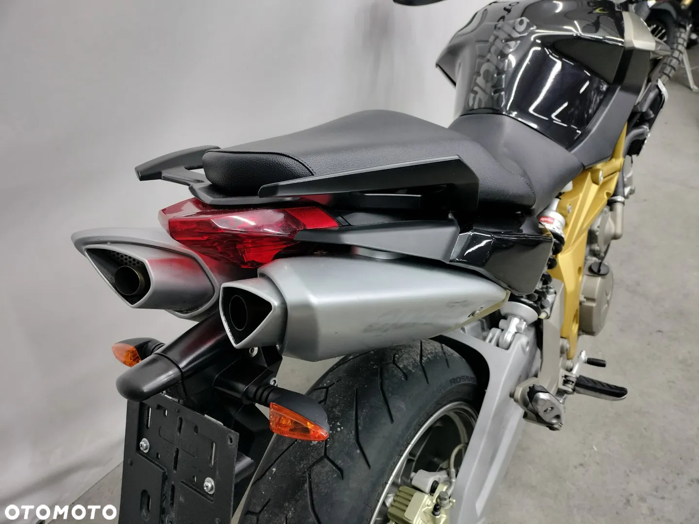 Aprilia Shiver - 11