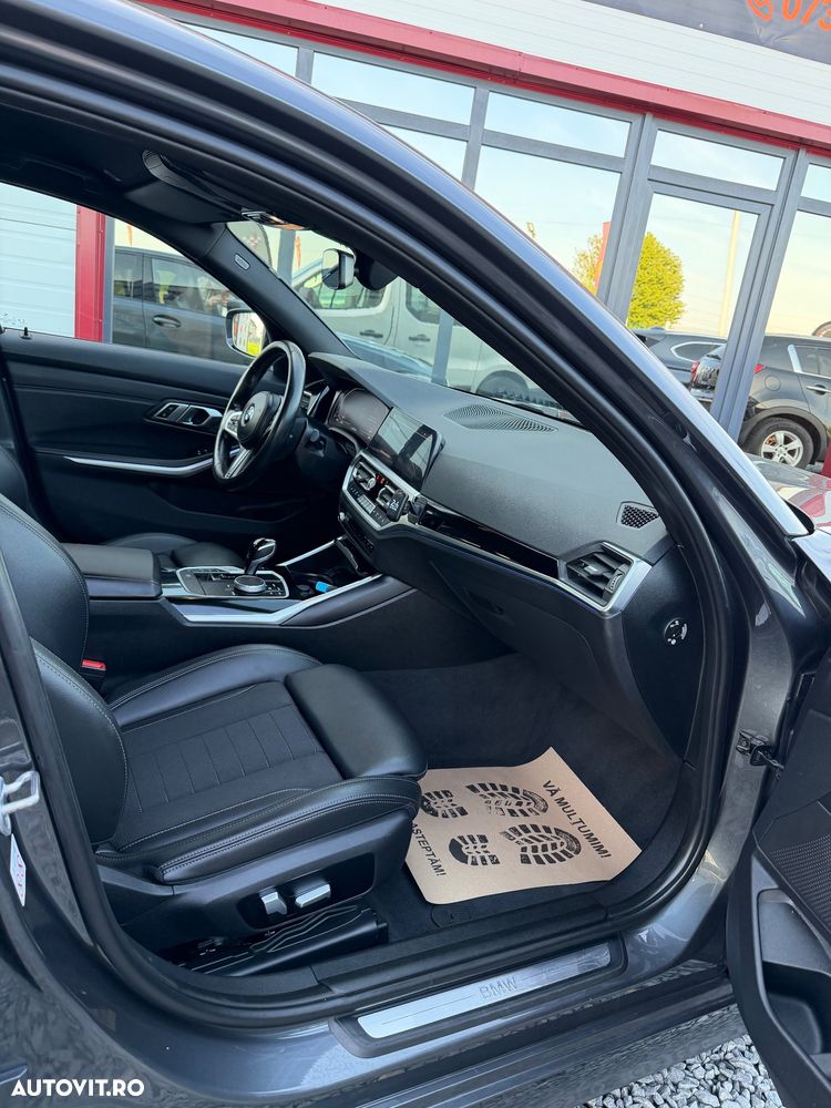 BMW Seria 3 318d Aut. M Sport - 15