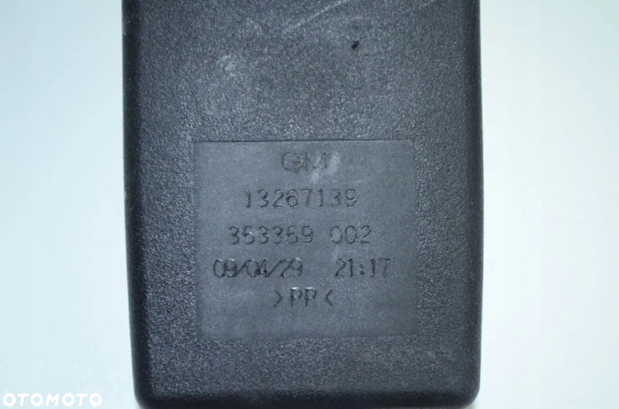 ZAPINKA PASA BEZPIECZEŃSTWA ZAPIĘCIE TYŁ INSIGNIA A POJEDYNCZE - 2
