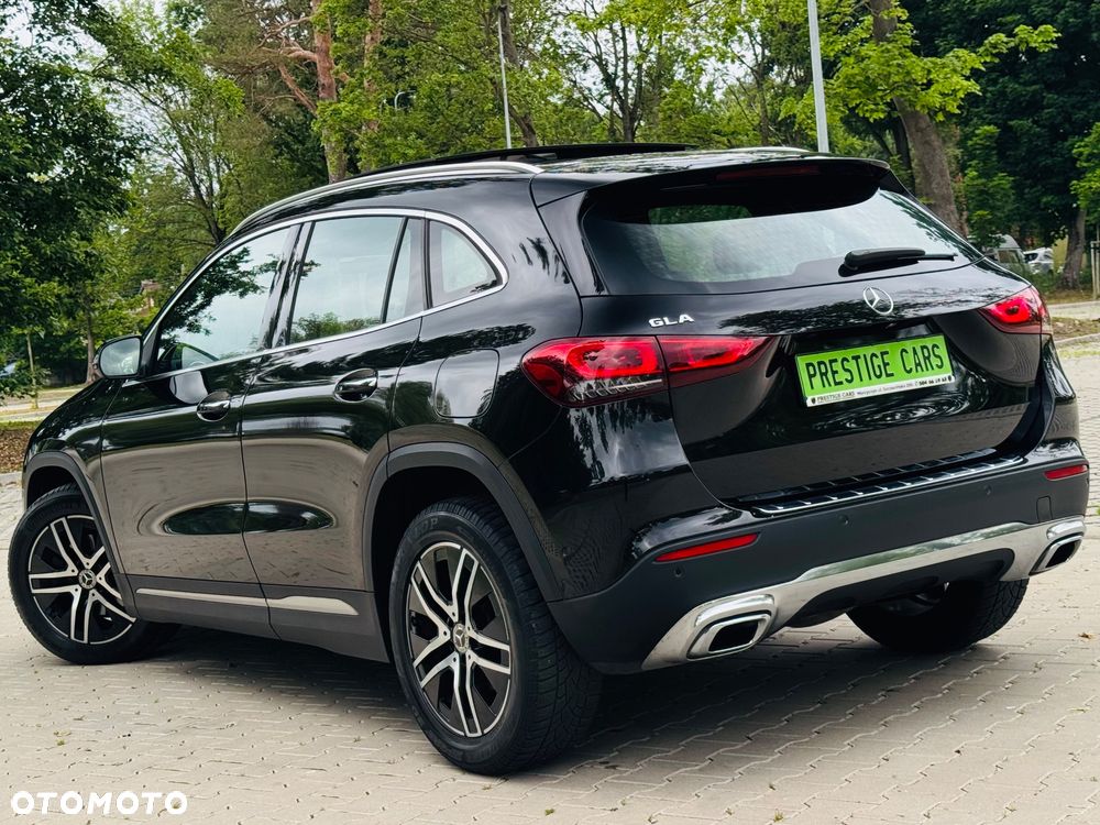 Mercedes-Benz GLA 200 d 8G-DCT Progressive - 7