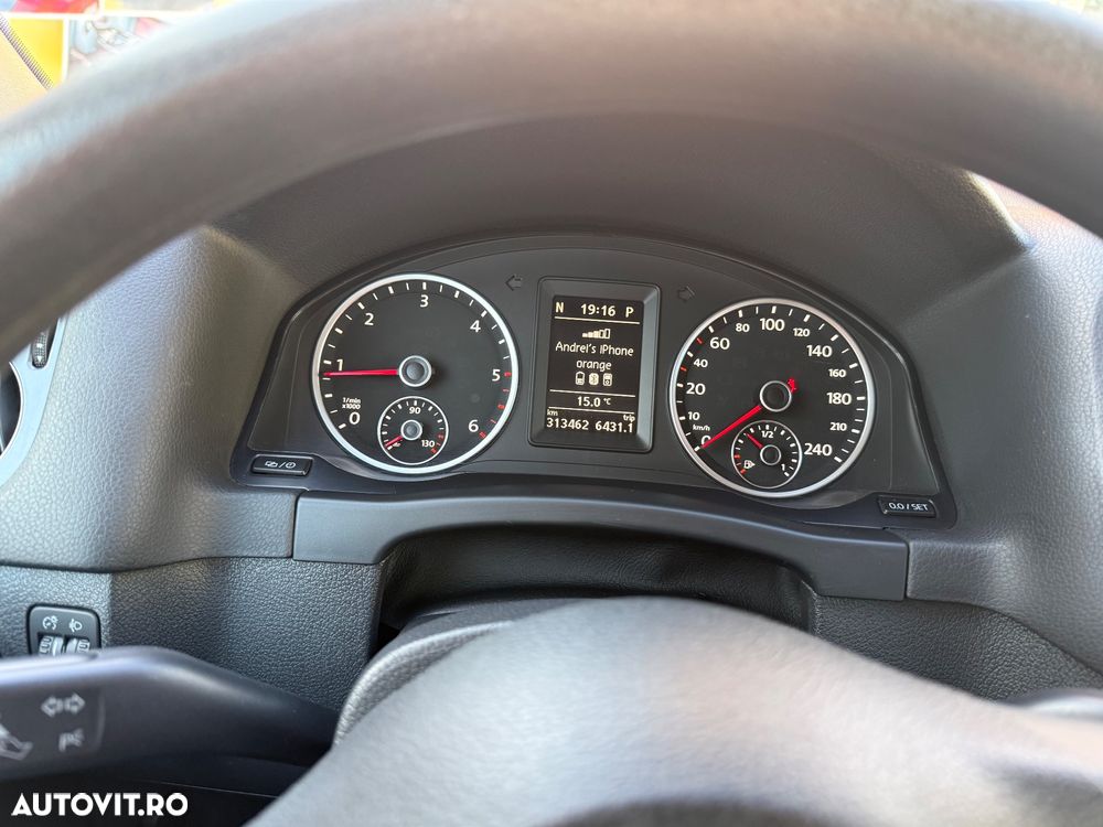 Volkswagen Tiguan - 10