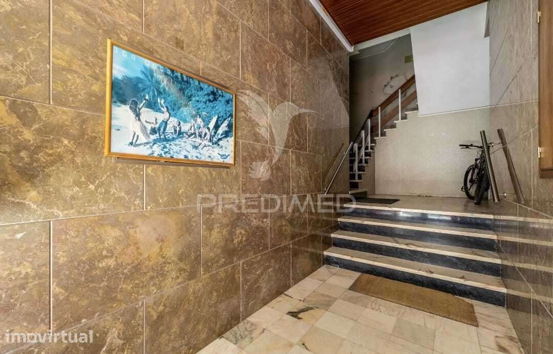Apartamento T4  Remodelado no Centro de Alcobaça para comprar - Grande imagem: 2/31