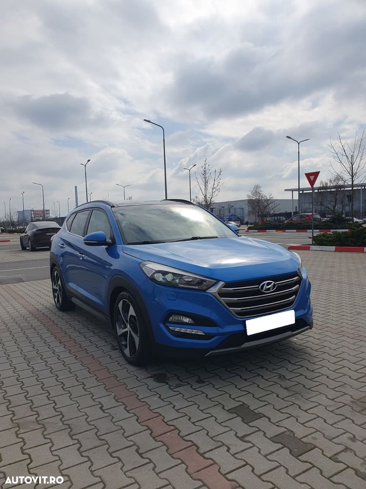 Hyundai Tucson 2.0 CRDI 4WD Automatik Style - 22