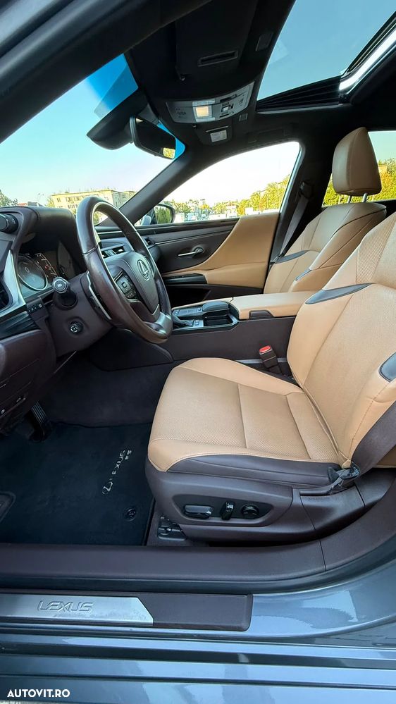 Lexus Seria ES 300h Luxury Line - 15