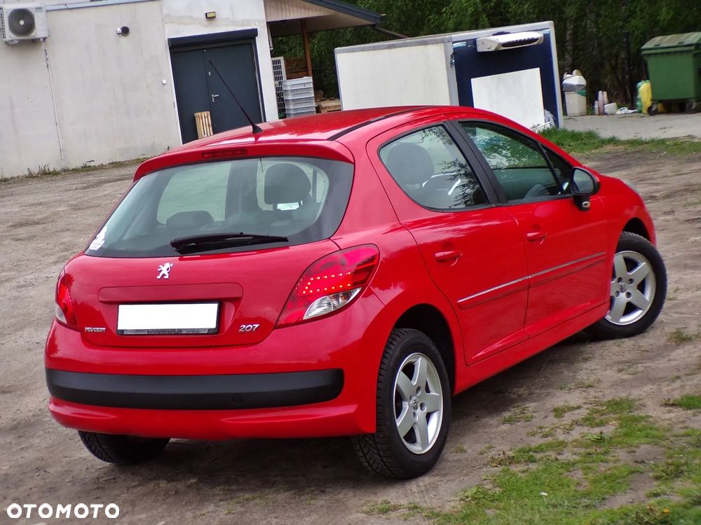 Peugeot 207 95 VTi Tendance - 12