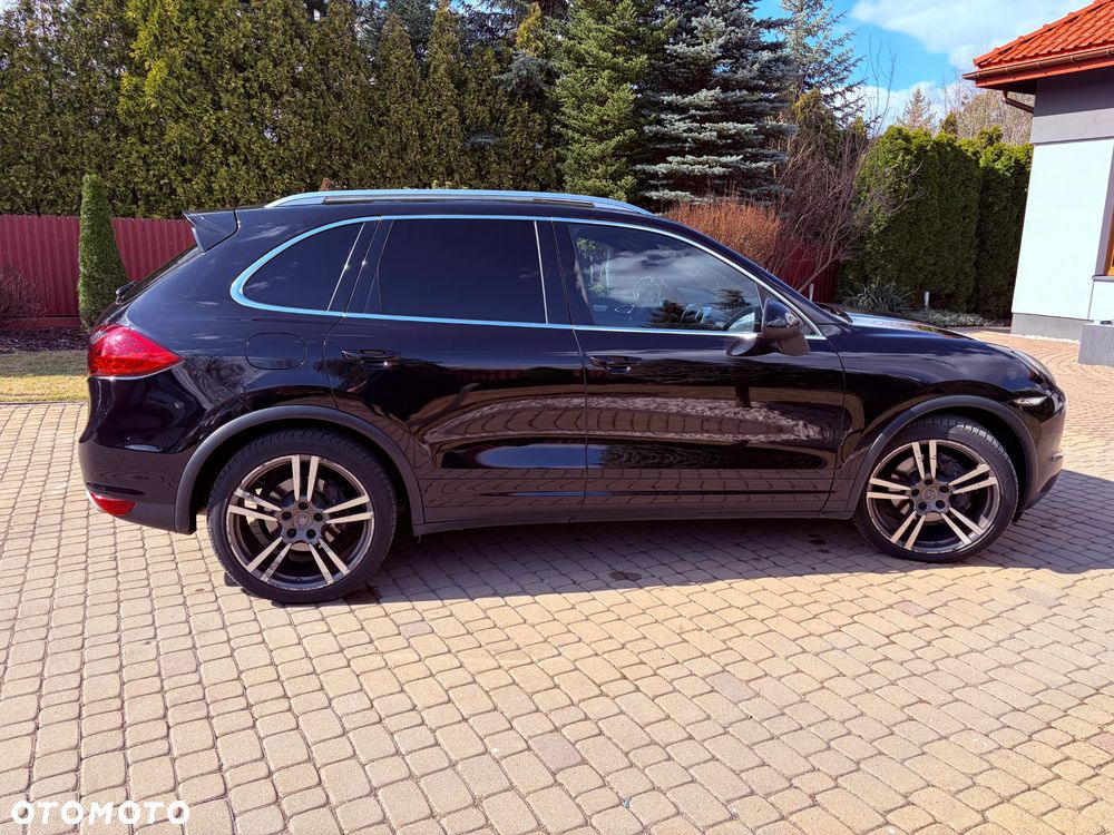 Porsche Cayenne - 23