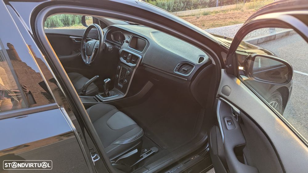 Volvo V40 2.0 D2 Momentum - 6