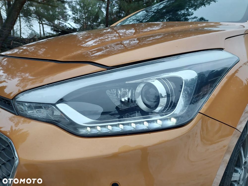 Hyundai i20 1.4 YES Gold - 26