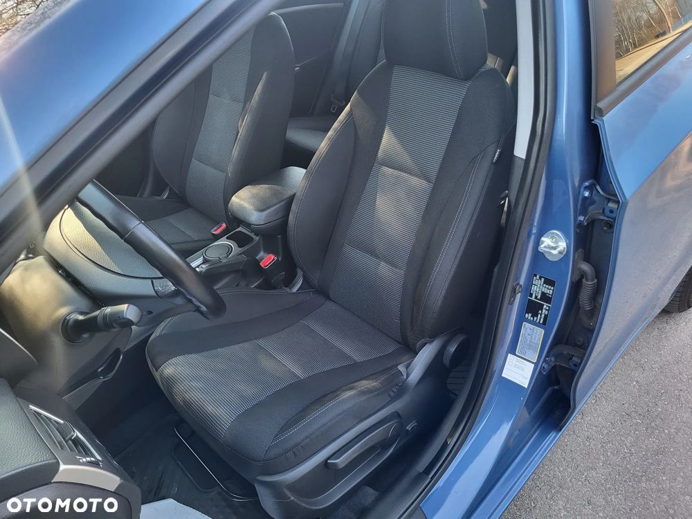 Hyundai i30 1.6 GDI BlueDrive Go - 11