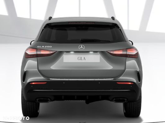 Mercedes-Benz GLA 200 mHEV AMG Line 7G-DCT - 6