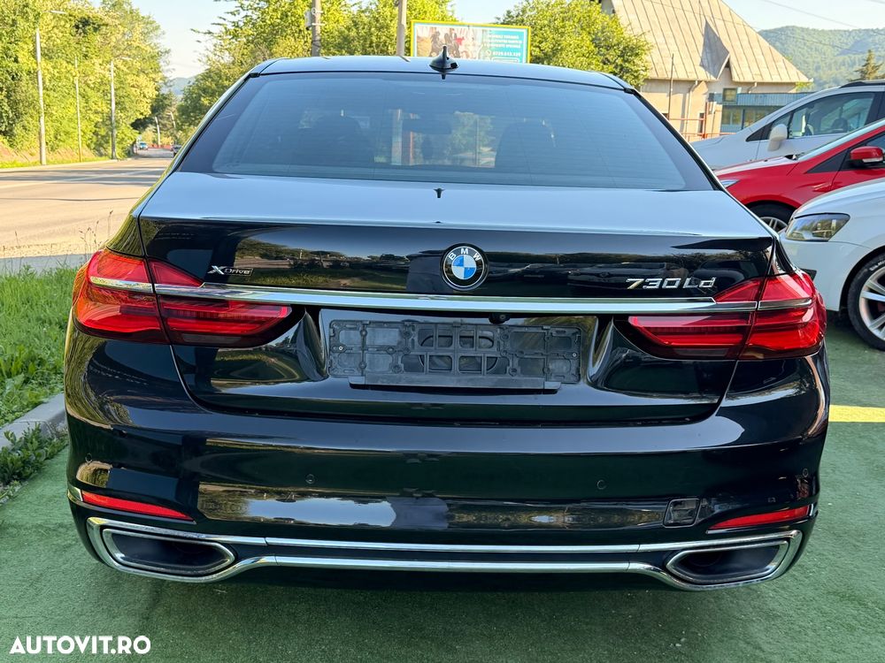 BMW Seria 7 - 15