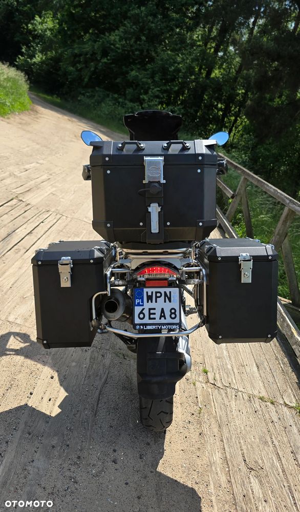 BMW R - 6