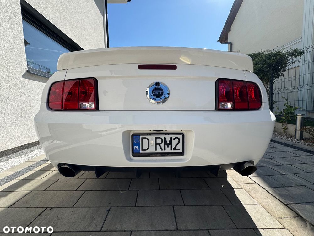 Ford Mustang 4.6 V8 GT - 8