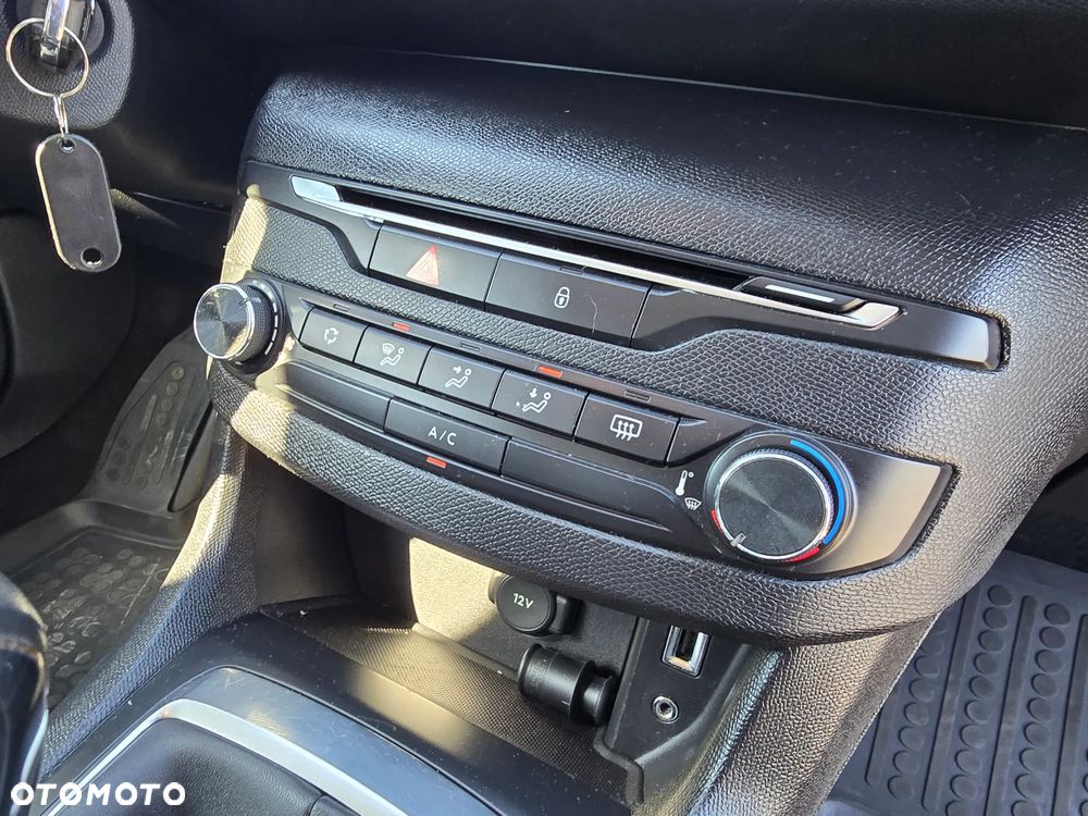 Peugeot 308 1.6 HDi Access - 30