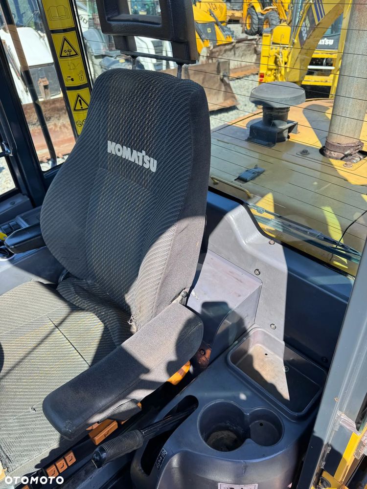 Komatsu WA200 PT-5 ** ŁADOWARKA KOMATSU WA 200PT-5** Leasing** Zamiana** - 8