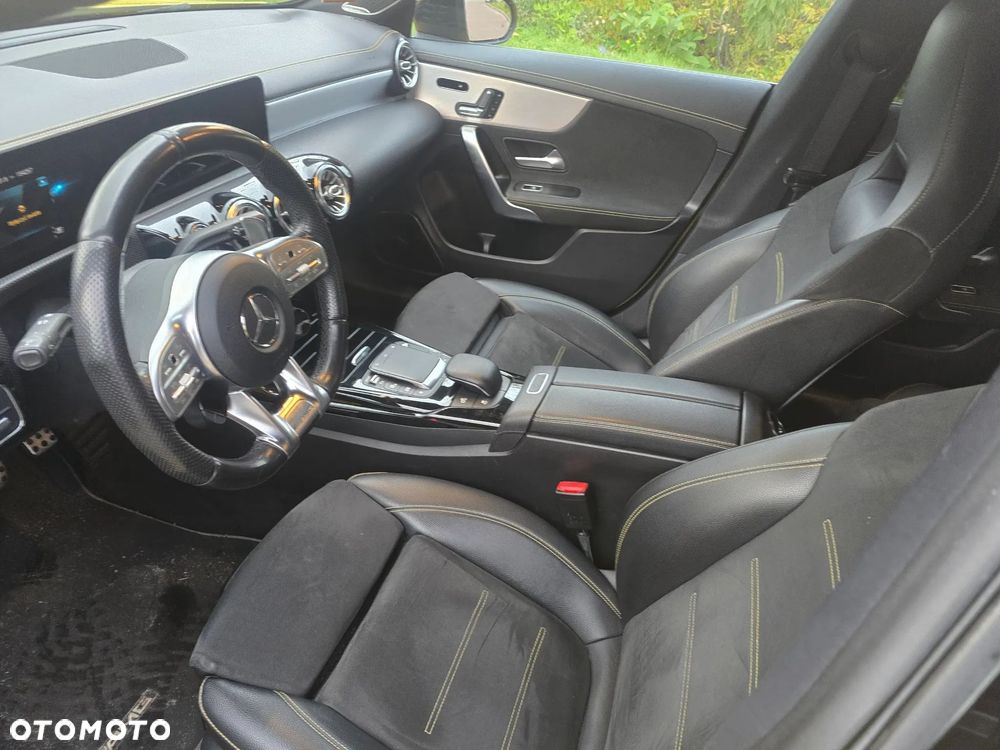 Mercedes-Benz CLA AMG 45 S 4-Matic 8G-DCT - 16