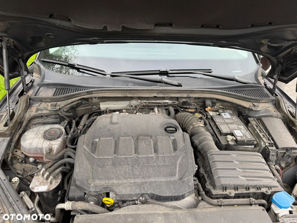 Skoda Superb 2.0 TDI SCR Style DSG - 22