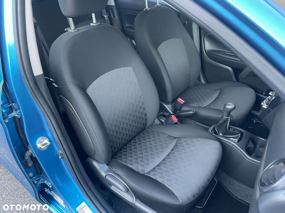 Mitsubishi Space Star AS&G 1.2 Select+ Black - 14