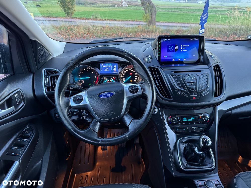 Ford Kuga - 18