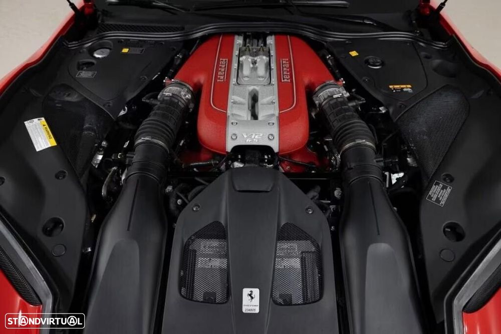 Ferrari 812 Superfast 6.5 V12 - 3