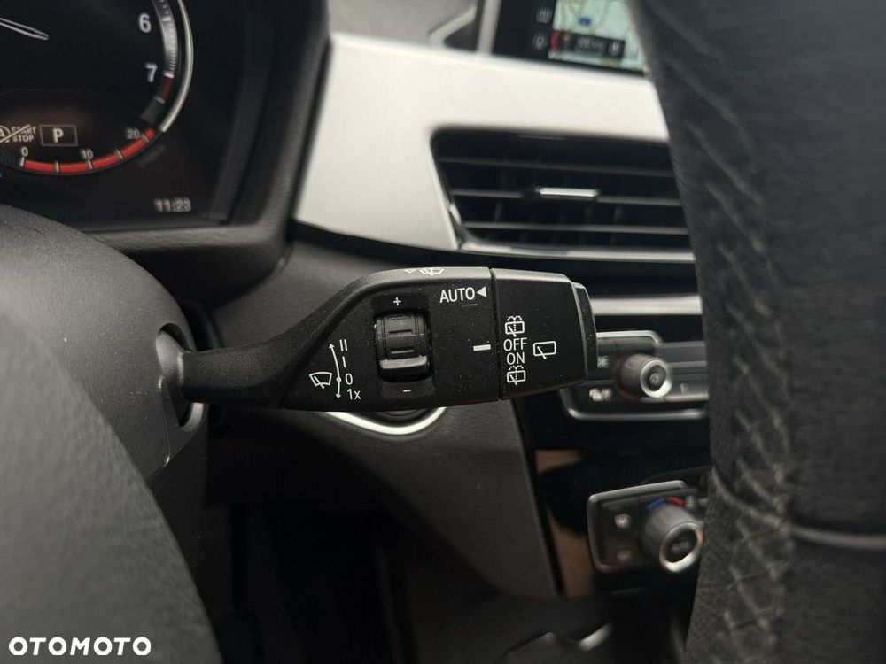 BMW X1 sDrive18i GPF xLine - 19
