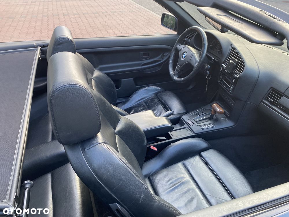 BMW Seria 3 - 8