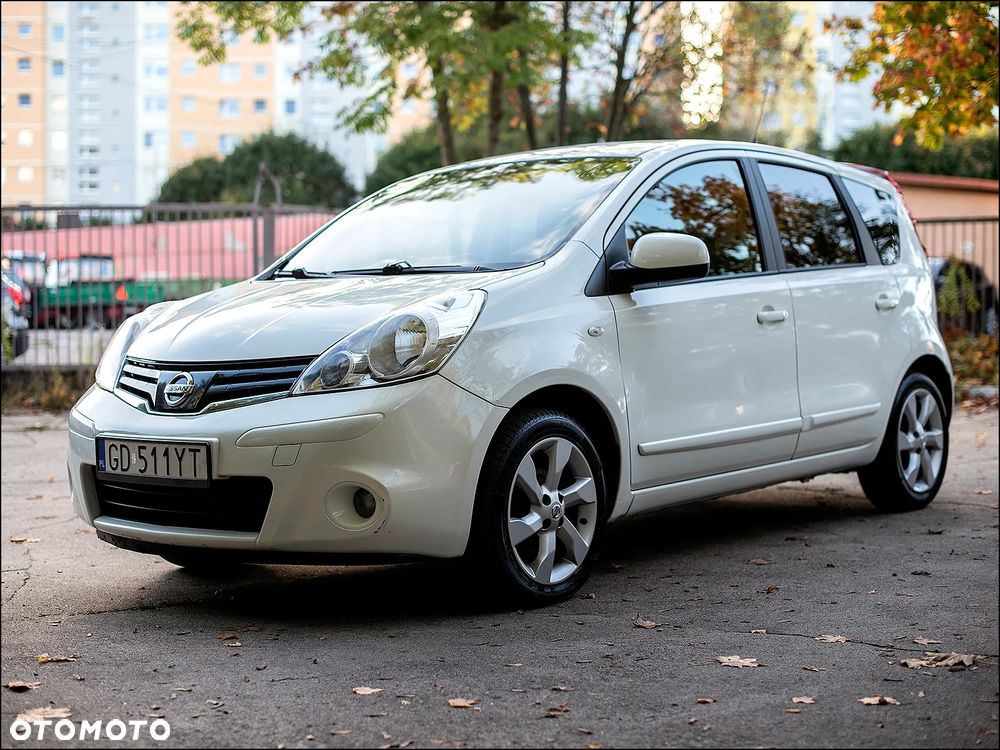 Nissan Note 1.6 Tekna - 12