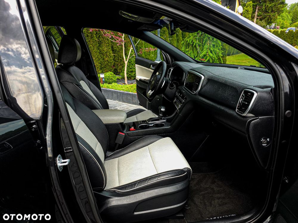 Kia Sportage 1.6 T-GDI AWD DCT GT LINE - 16