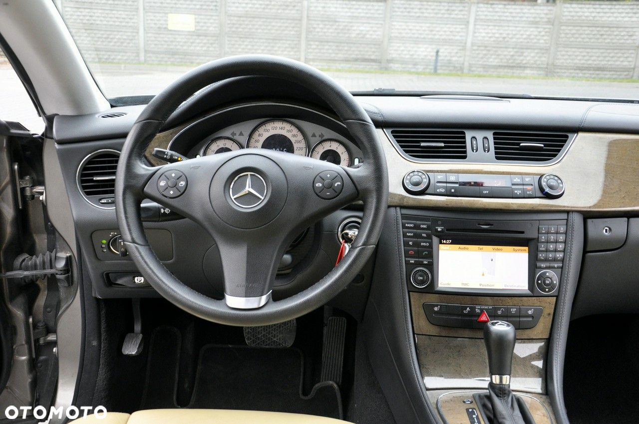 Mercedes-Benz CLS - 40
