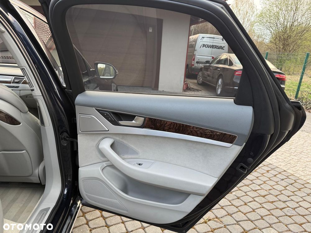 Audi A8 3.0 TDI DPF quattro tiptronic - 11
