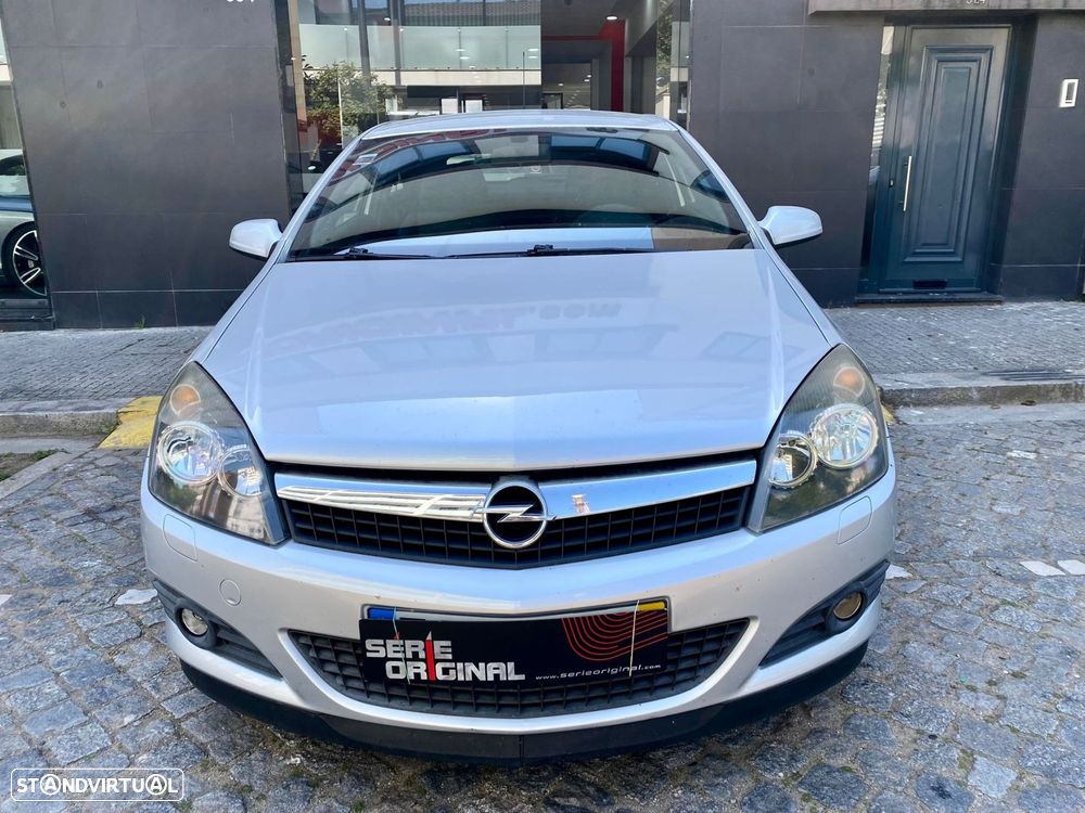 Opel Astra GTC 1.7 CDTI - 3
