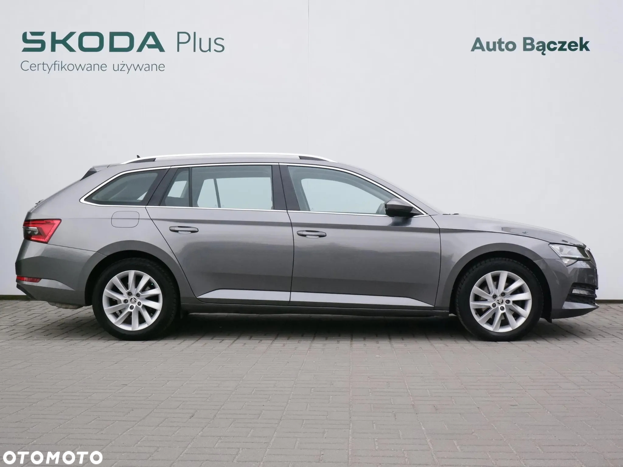 Skoda Superb 2.0 TSI Ambition DSG - 4