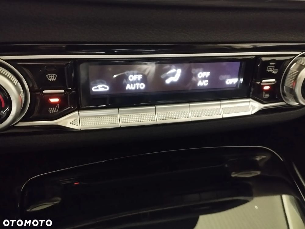 Bestune T77 1.5T Business DCT - 20