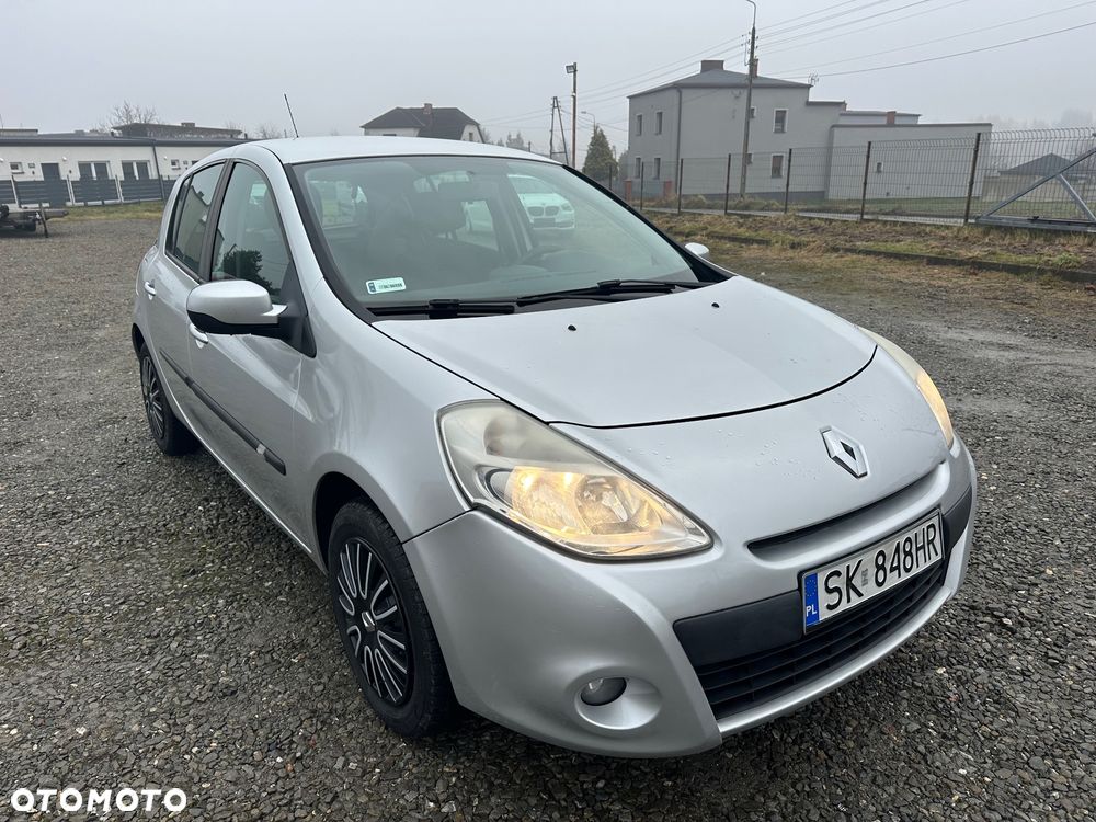 Renault Clio 1.2 TCE Authentique - 1