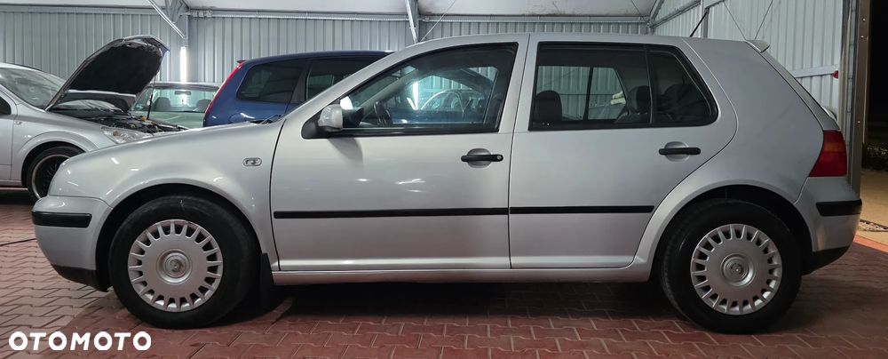 Volkswagen Golf 1.4 Comfortline - 9