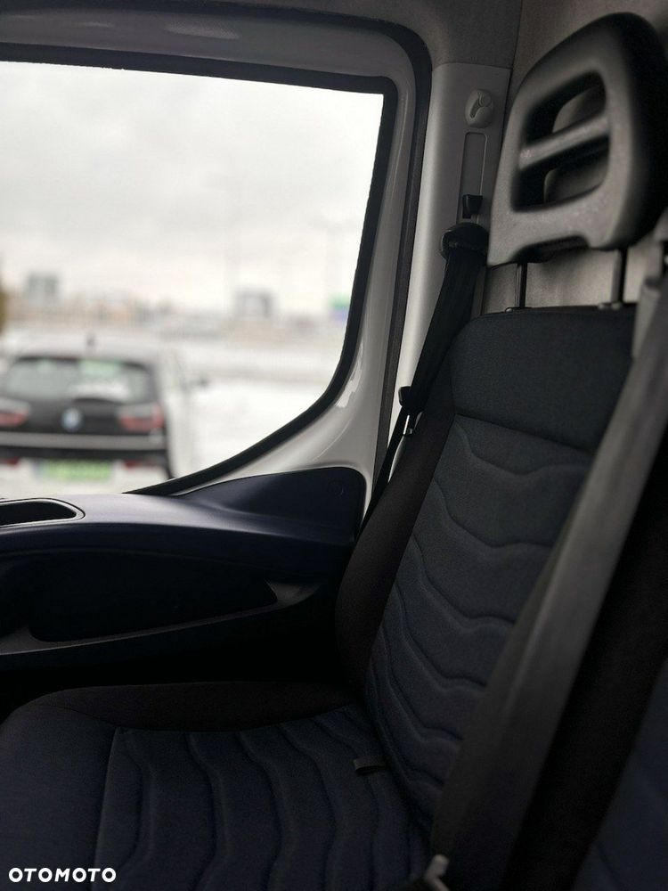 Iveco Daily 35S12 - 17