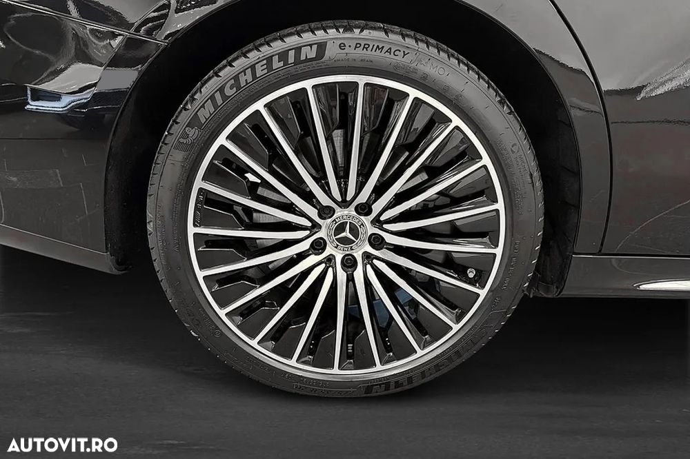 Mercedes-Benz E 300e 4Matic 9G-TRONIC Edition AMG Line - 6