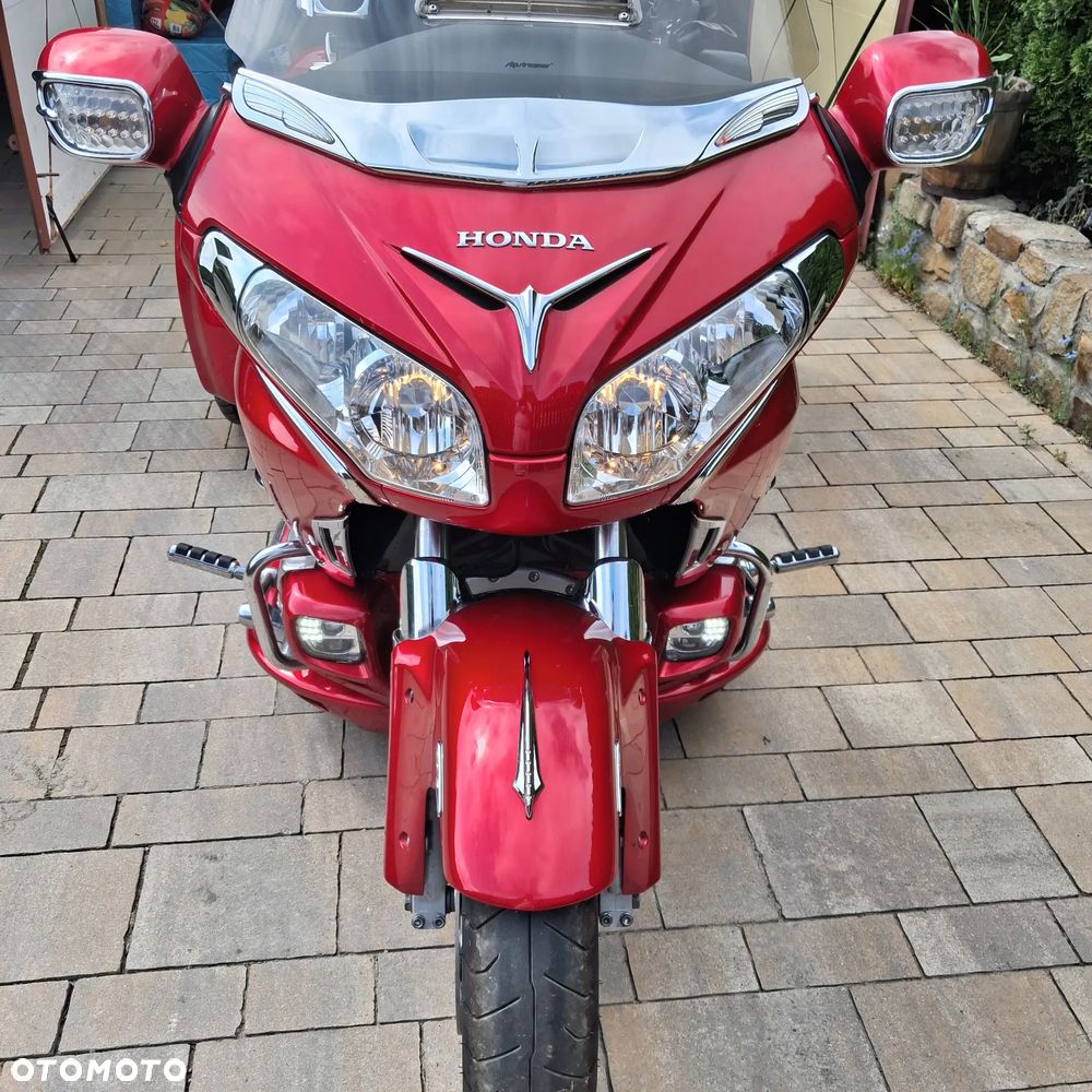 Honda GL - 11