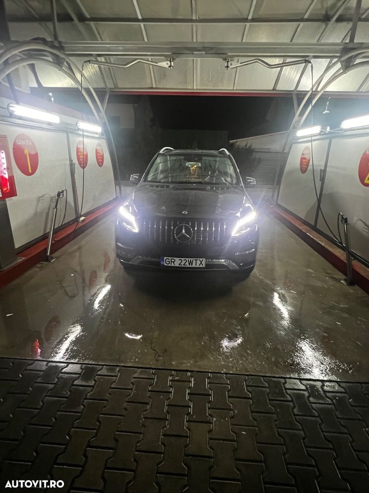 Mercedes-Benz GLE - 16