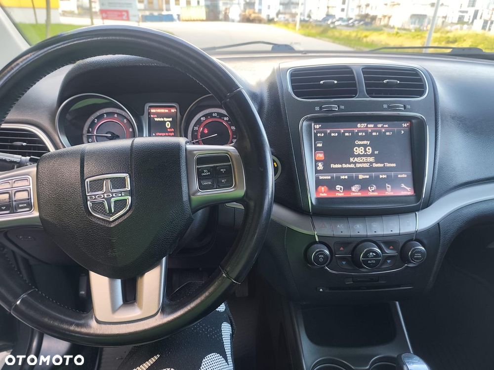 Dodge Journey - 12