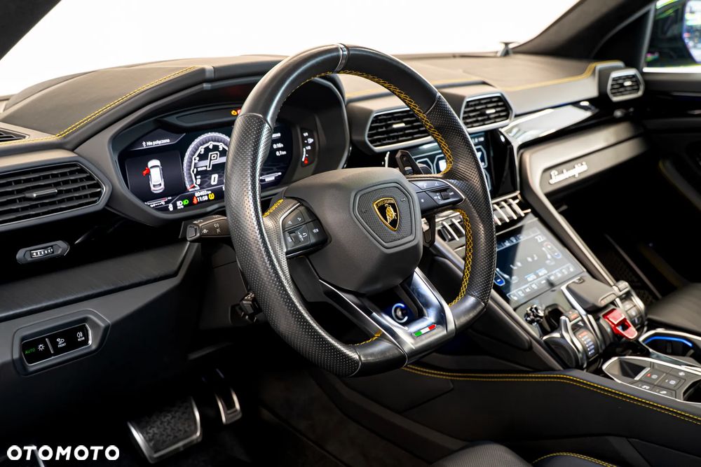 Lamborghini Urus Standard - 9