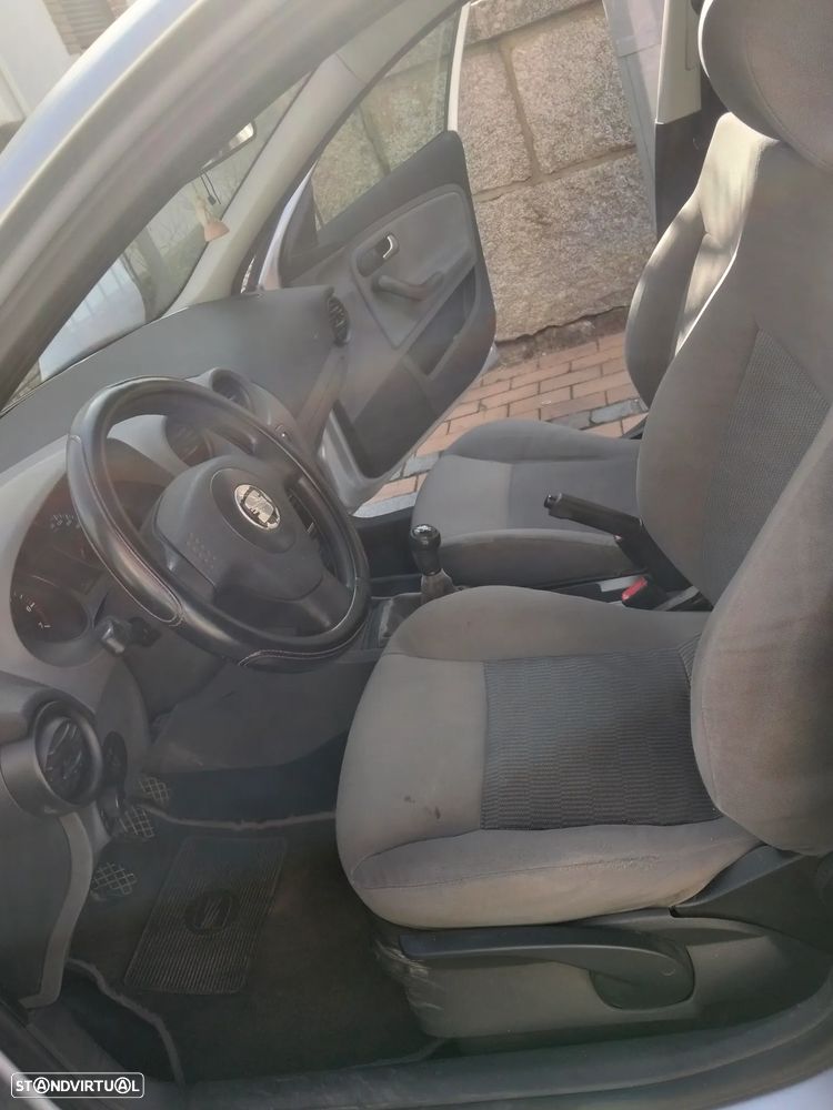 SEAT Ibiza 1.2 12V Passion - 11