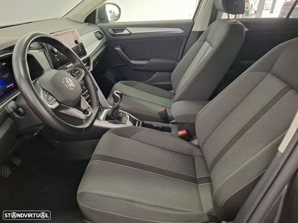 VW T-Roc 1.0 TSI Urban - 11