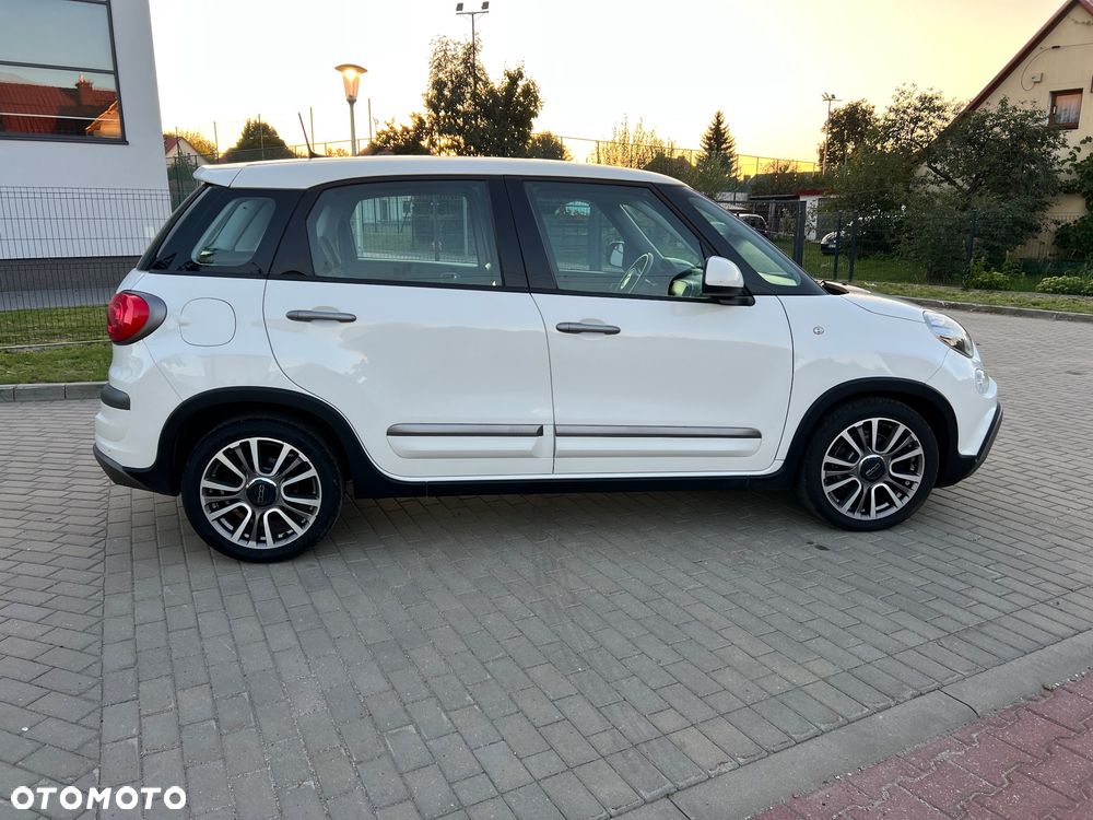 Fiat 500L 1.4 T-Jet Cross - 30