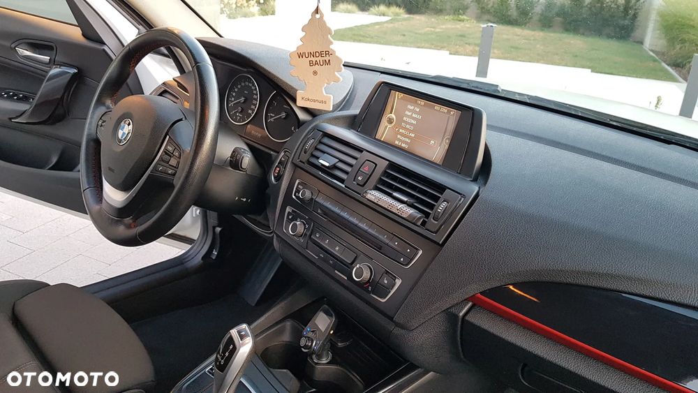 BMW Seria 1 - 24