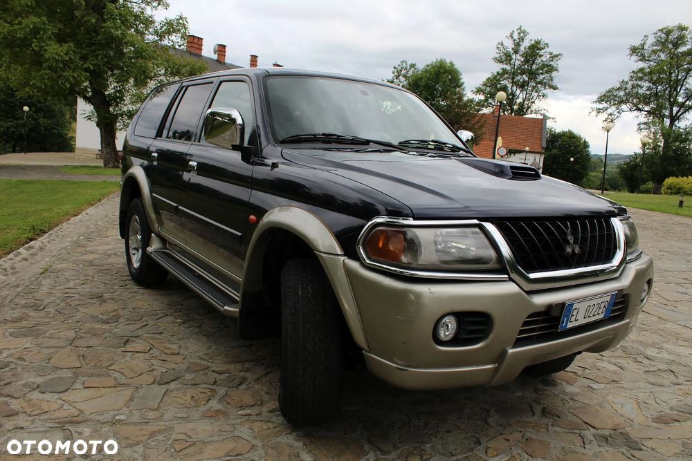Mitsubishi Pajero Sport 2.5 TD Classic - 3