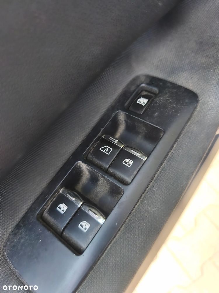 Nissan Qashqai - 7