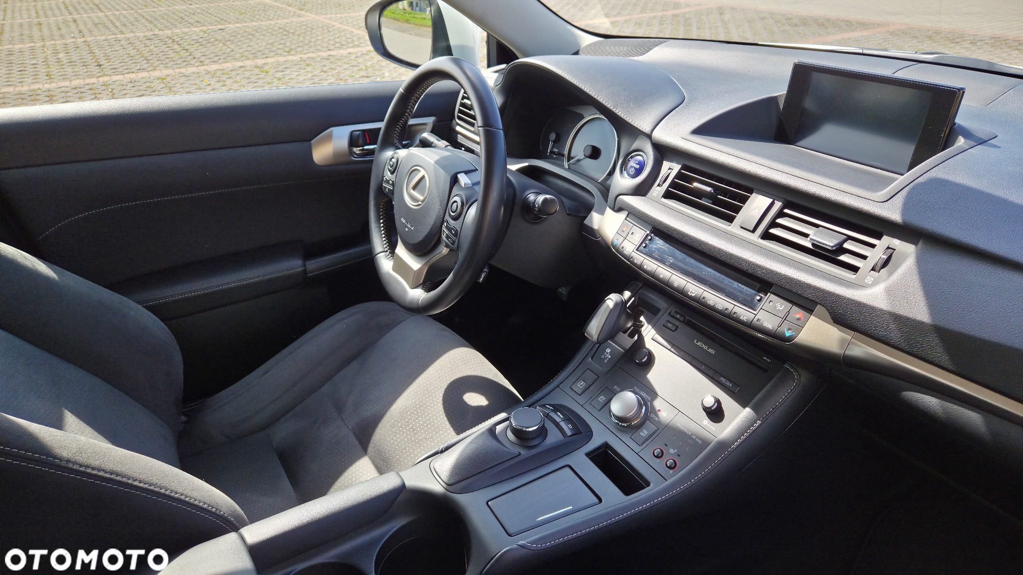 Lexus CT 200h Business Edition - 25